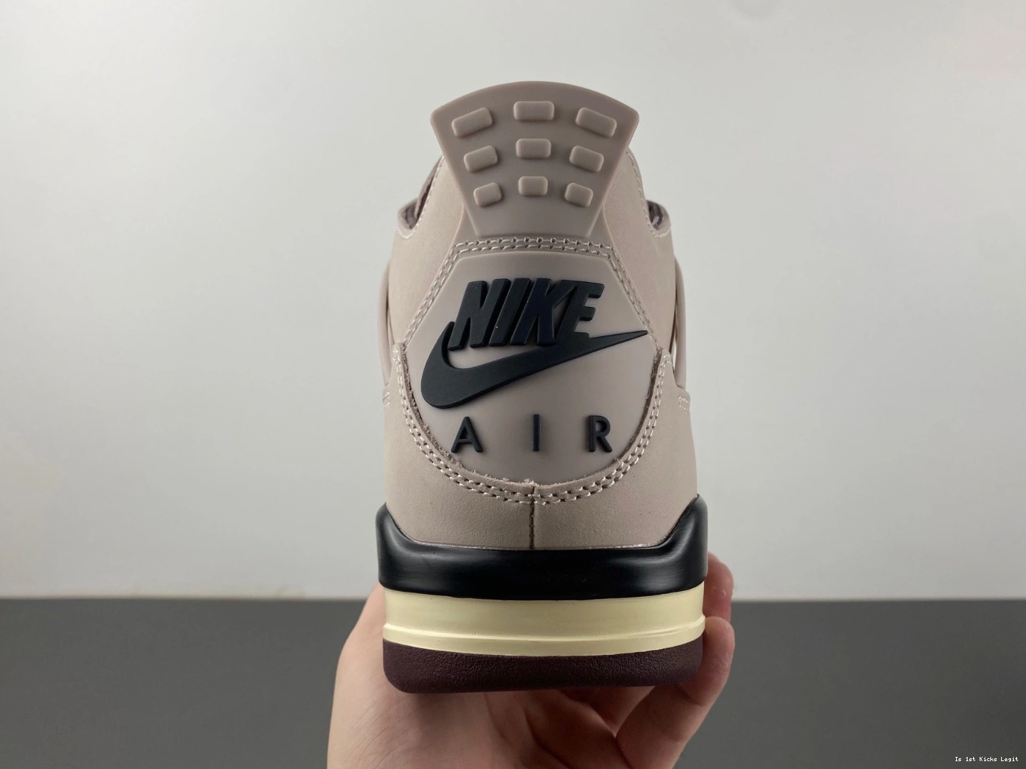 FZ4810-200 Stone A Ma Jordan Fossil Maniére Air 4 0905